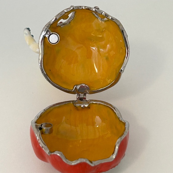 Spooky Metal Enameled Trinket Box Porcelain Ghost Crystals - Picture 7 of 8